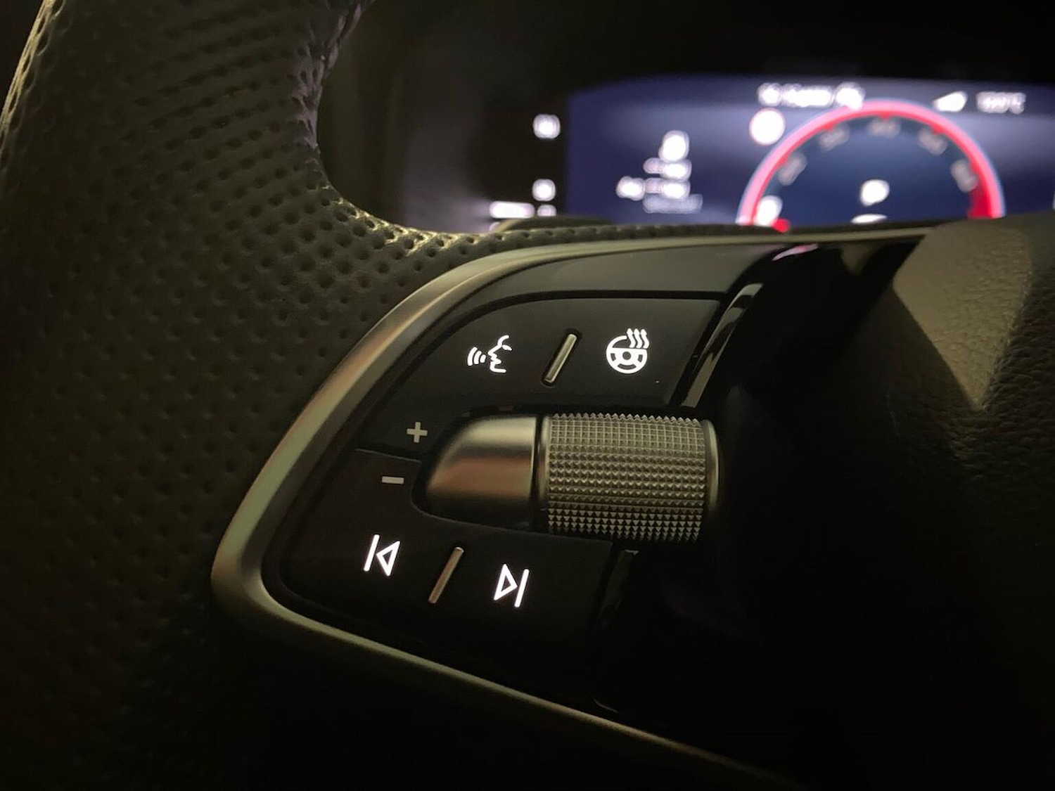 Used Skoda Karoq 2024 for sale - 78039319: Photo 27