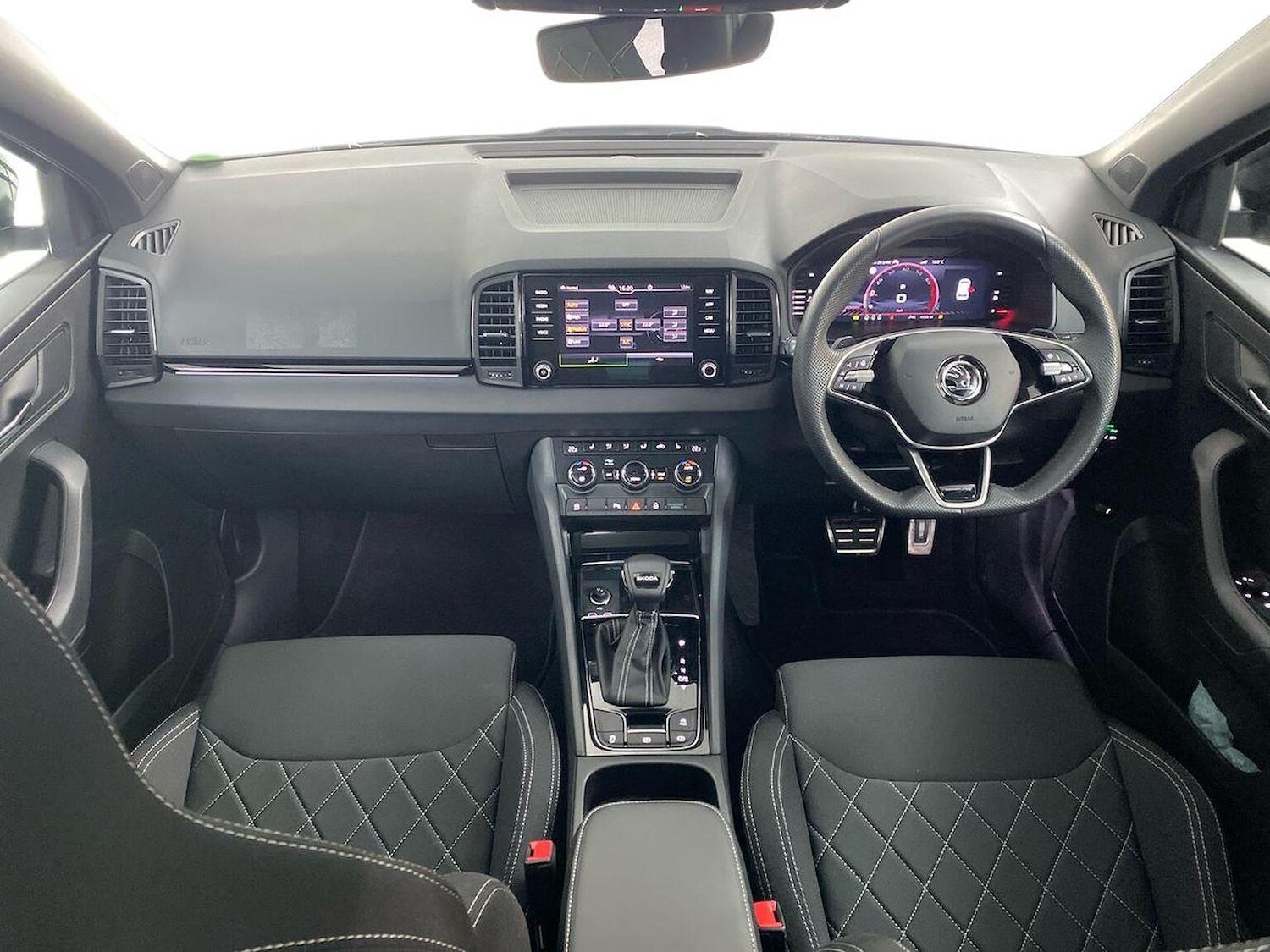 Used Skoda Karoq 2024 for sale - 78039319: Photo 9