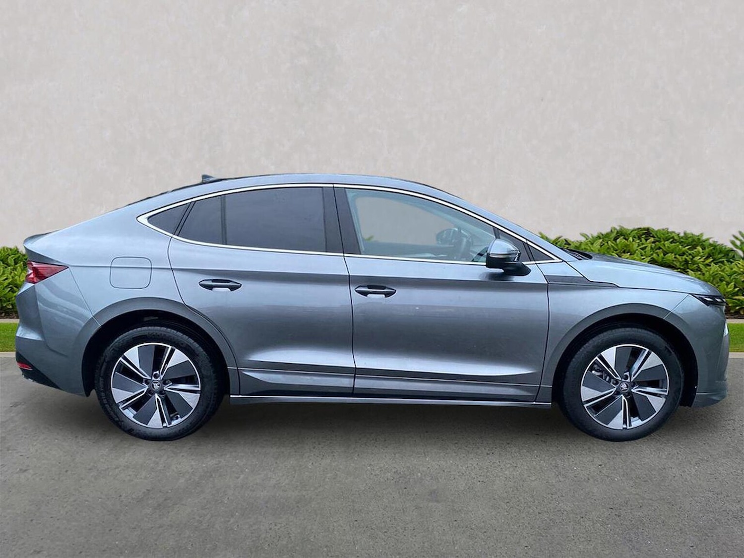 Used Skoda Enyaq 2025 for sale - 76706412: Photo 3