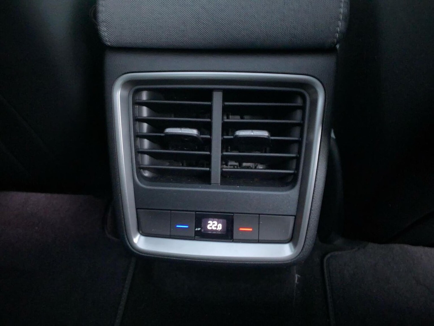 Used Skoda Enyaq 2025 for sale - 76706412: Photo 42