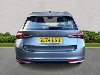 Used Skoda Octavia 2024 for sale - 76571045: Photo