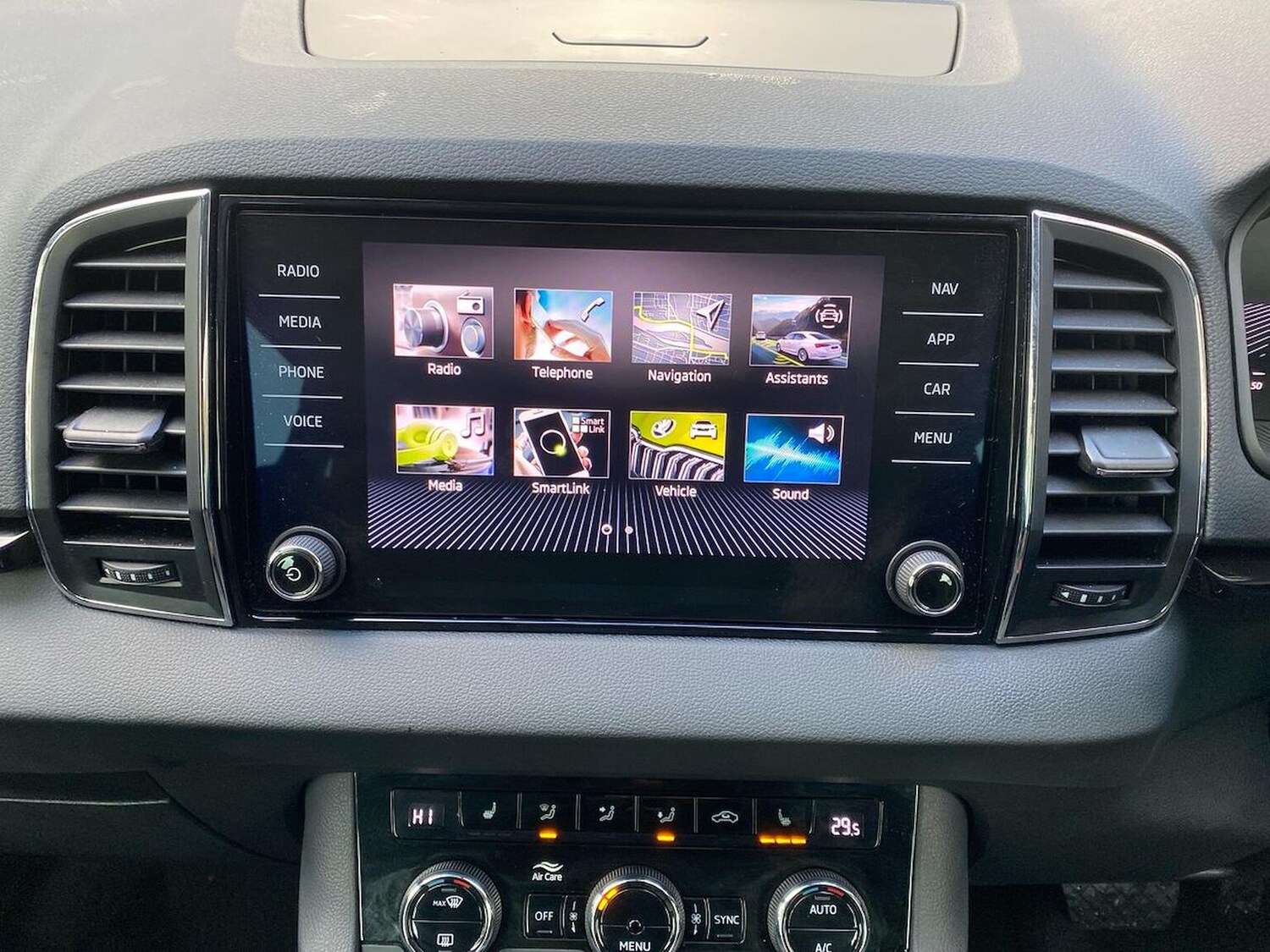 Used Skoda Karoq 2022 for sale - 77488457: Photo 12