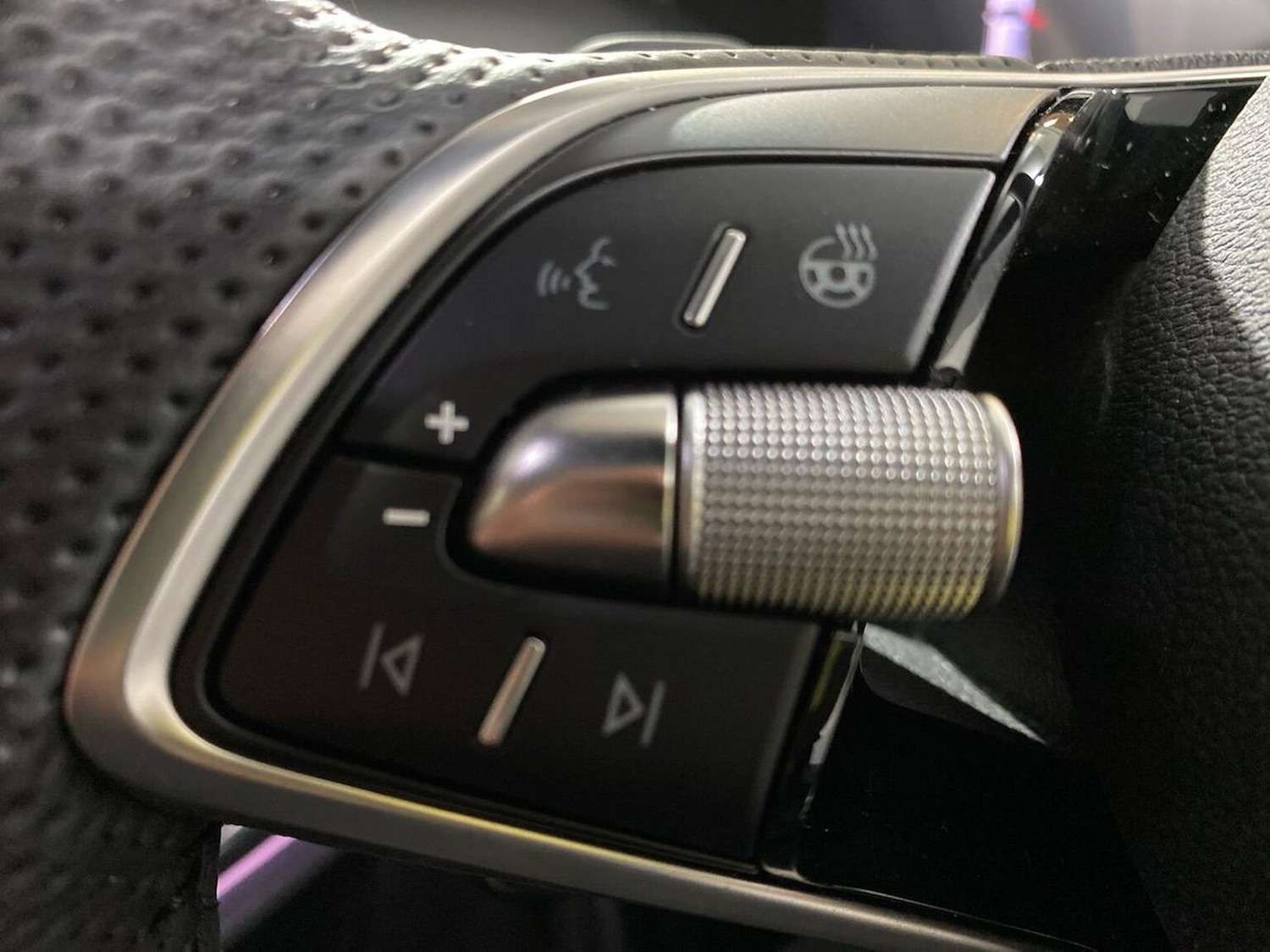 Used Skoda Enyaq 2025 for sale - 76369194: Photo 37