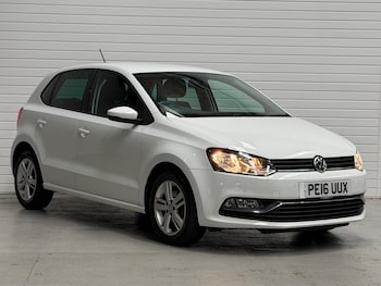 Used Volkswagen Polo 2016 for sale - 78892332: Photo