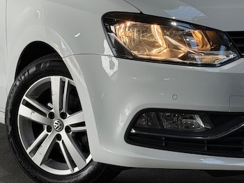 Used Volkswagen Polo 2016 for sale - 78892332: Photo