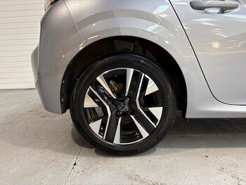 Used Peugeot 208 2025 for sale - 78728501: Photo