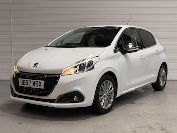 Used Peugeot 208 2017 for sale - 79236130: Photo