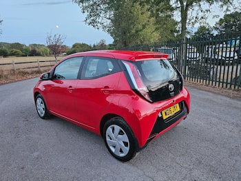Used Toyota AYGO 2015 for sale - 79622357: Photo