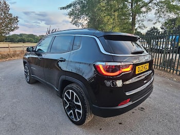 Used Jeep Compass 2021 for sale - 79472210: Photo