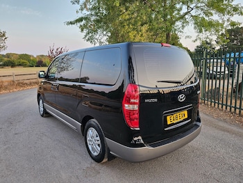 Used Hyundai i800 2018 for sale - 79540157: Photo