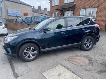 Used Toyota RAV4 2017 for sale - 79485234: Photo