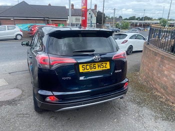 Used Toyota RAV4 2017 for sale - 79485234: Photo