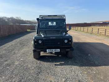 Used Land Rover Defender 2006 for sale - 74072503: Photo