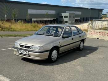 Used Vauxhall Cavalier 1994 for sale - 72801579: Photo