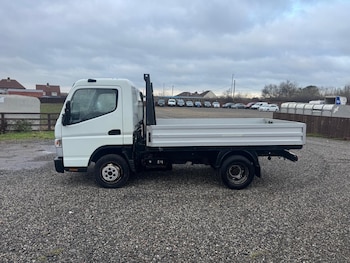 Used Mitsubishi Canter 2016 for sale - 76932534: Photo