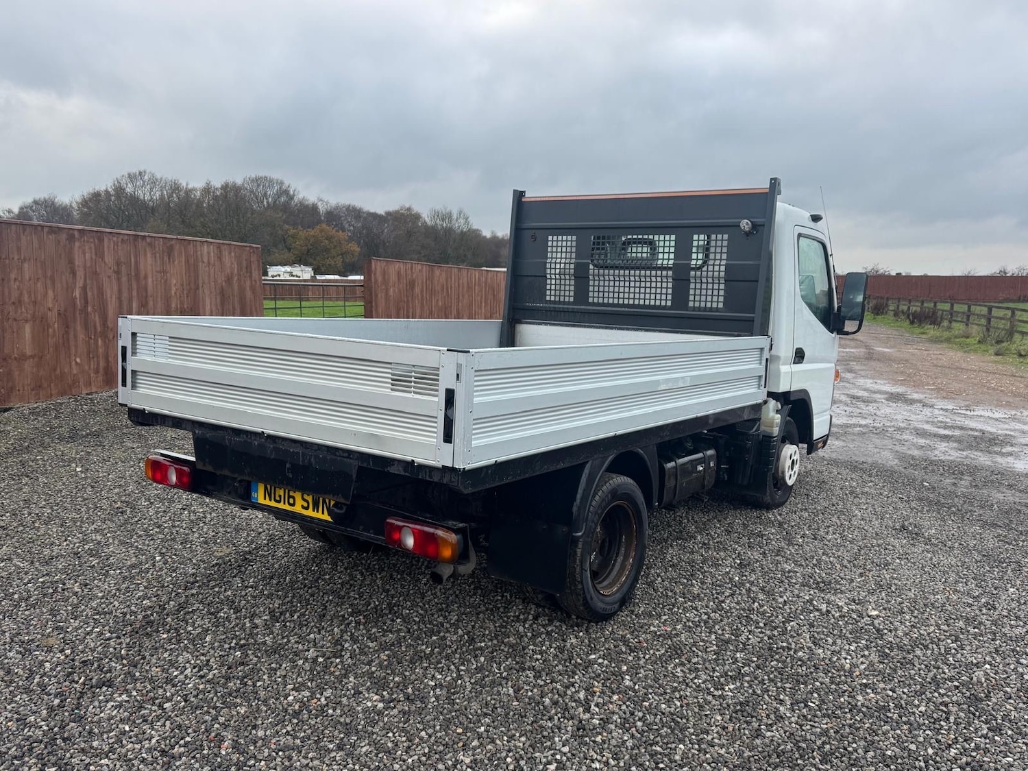 Used Mitsubishi Canter 2016 for sale - 76932534: Photo 7