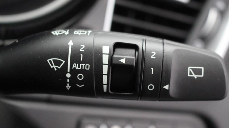 Used Kia XCeed 2023 for sale - 77116859: Photo 15