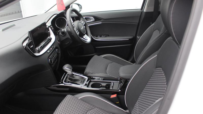 Used Kia XCeed 2023 for sale - 77116859: Photo 9