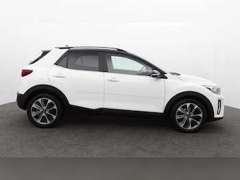 Used Kia Stonic 2020 for sale - 78630581: Photo