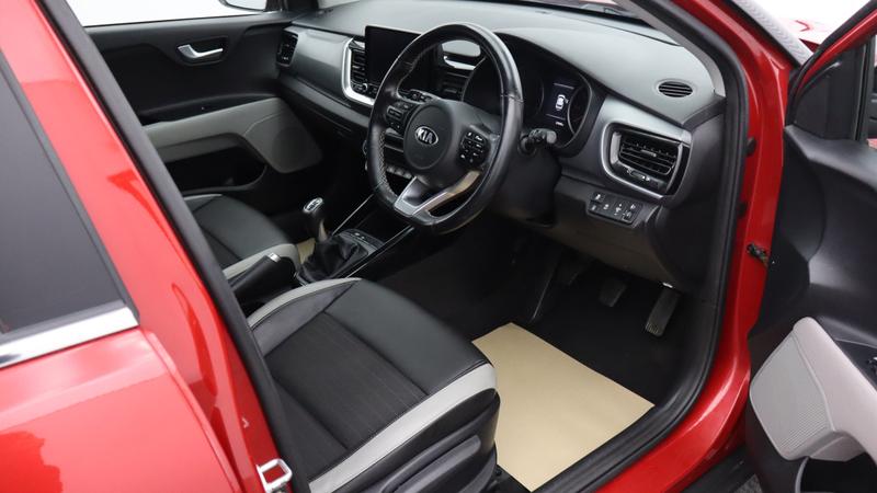 Used Kia Stonic 2021 for sale - 77116875: Photo 11