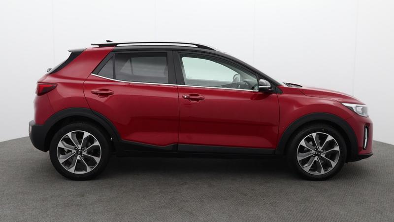 Used Kia Stonic 2021 for sale - 77116875: Photo 2