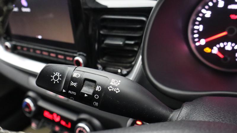 Used Kia Stonic 2021 for sale - 77116875: Photo 24