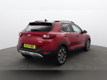 Used Kia Stonic 2021 for sale - 77116875: Photo