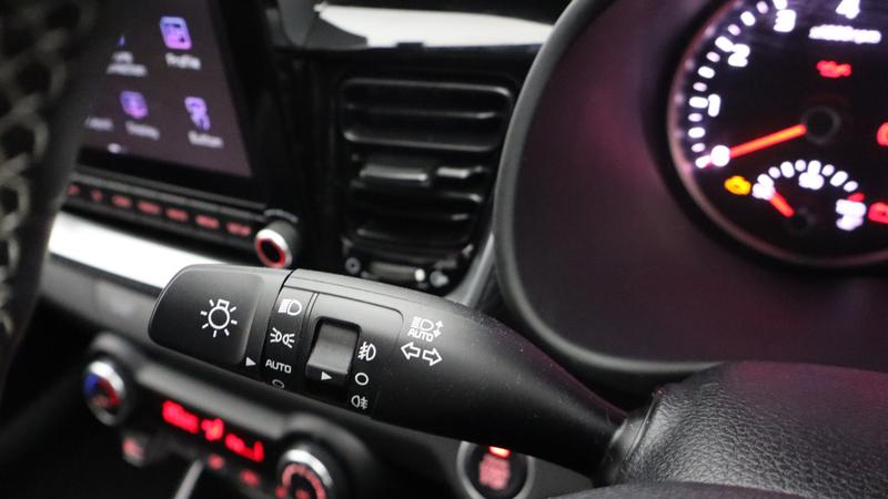 Used Kia Stonic 2024 for sale - 78190472: Photo 23