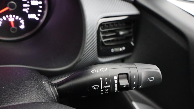 Used Kia Stonic 2024 for sale - 78190472: Photo 25