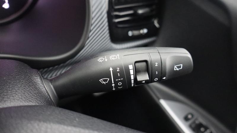 Used Kia Stonic for sale - 77878202: Photo 25