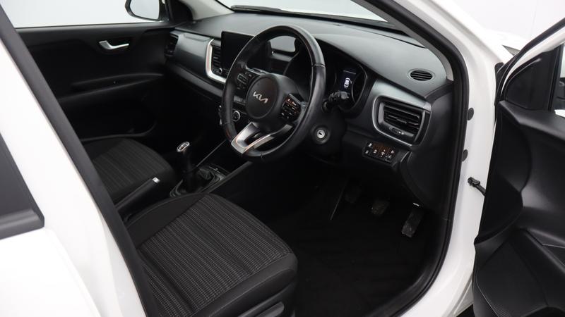 Used Kia Stonic 2022 for sale - 77427282: Photo 11