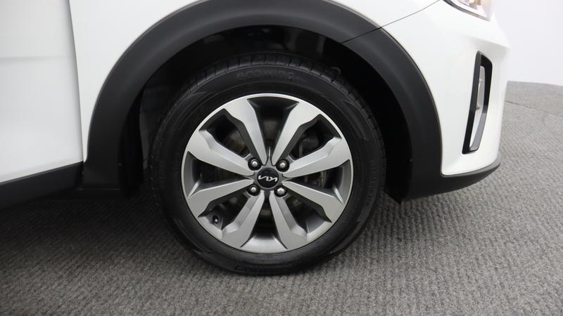 Used Kia Stonic 2022 for sale - 77427282: Photo 28