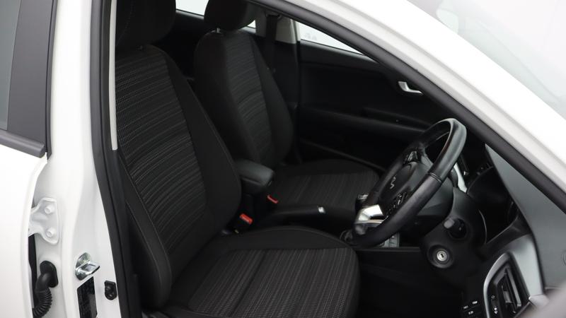 Used Kia Stonic 2022 for sale - 77427282: Photo 9