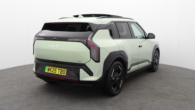 Used Kia EV3 2025 for sale - 77116874: Photo 3