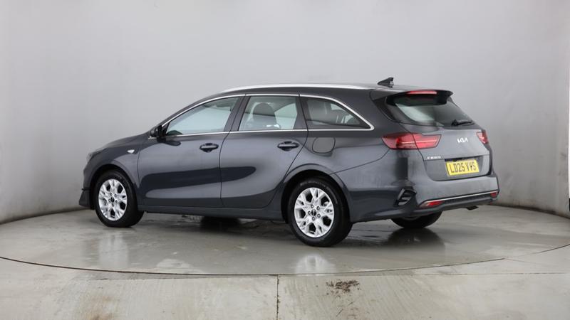 Used Kia Ceed 2025 for sale - 77613647: Photo 2