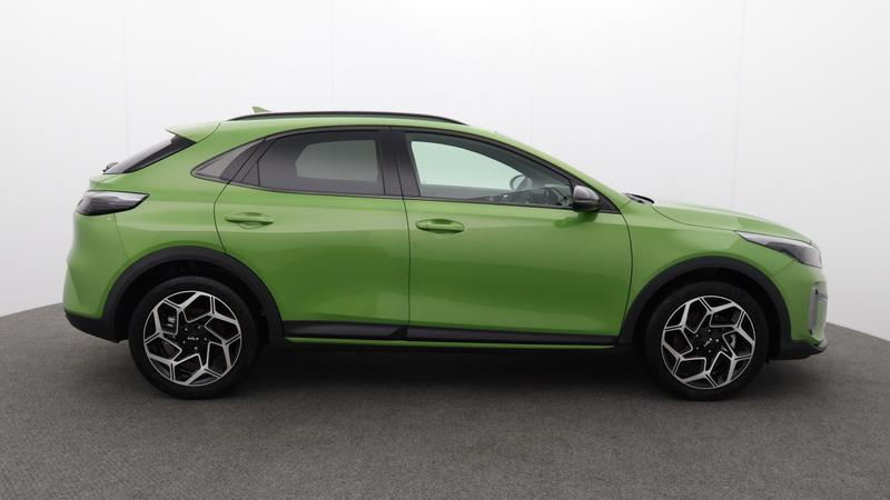 Used Kia XCeed 2025 for sale - 77441980: Photo 2