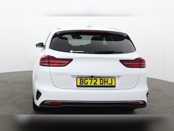 Used Kia Ceed 2022 for sale - 77746829: Photo