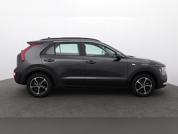 Used Kia Niro 2025 for sale - 77116790: Photo