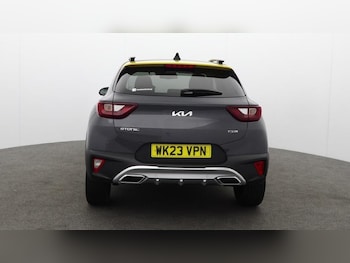 Used Kia Stonic 2023 for sale - 79208939: Photo