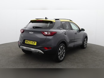 Used Kia Stonic 2023 for sale - 78350730: Photo
