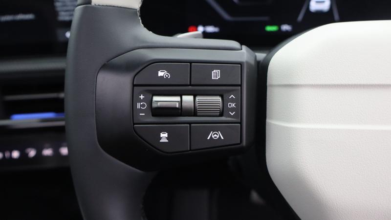 Used Kia EV6 2025 for sale - 77117077: Photo 28