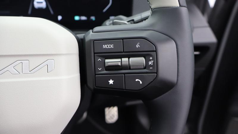 Used Kia EV6 2025 for sale - 77117077: Photo 30