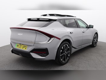 Used Kia EV6 2025 for sale - 77117077: Photo