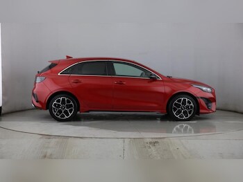 Used Kia Ceed 2025 for sale - 77138372: Photo