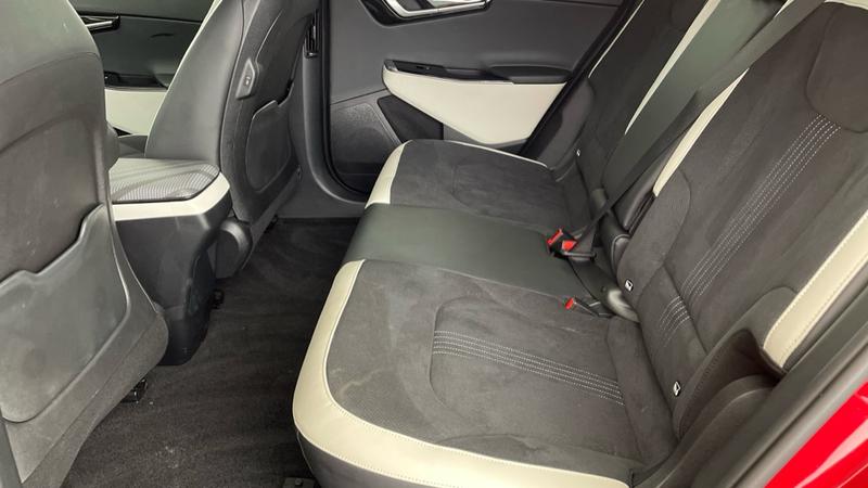 Used Kia EV6 2024 for sale - 77116671: Photo 12