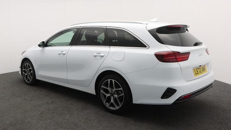 Used Kia Ceed 2023 for sale - 77393886: Photo 2