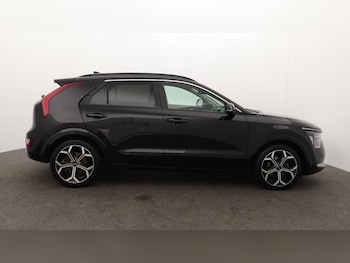 Used Kia Niro 2023 for sale - 78805110: Photo