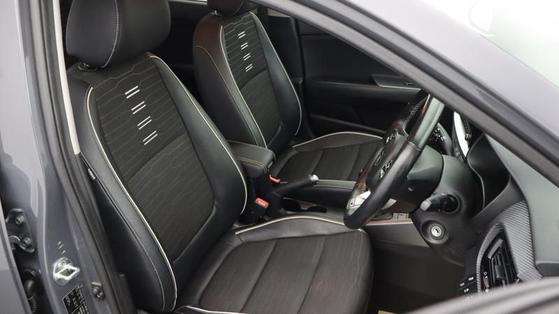 Used Kia Stonic 2021 for sale - 77116643: Photo 9