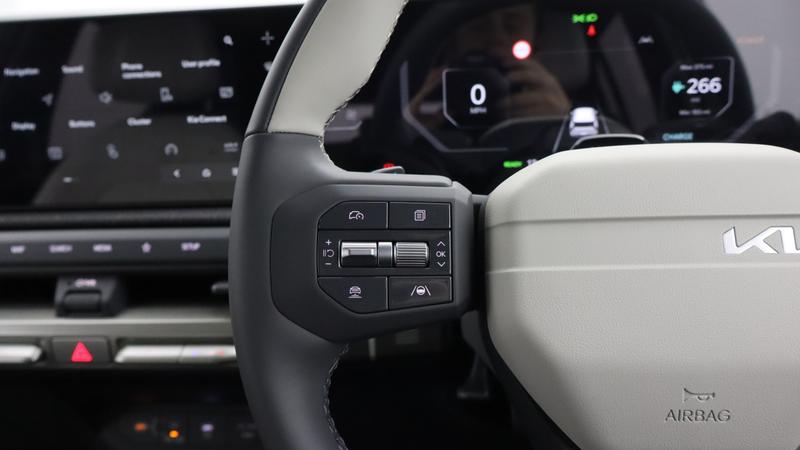 Used Kia EV3 2025 for sale - 77340047: Photo 23