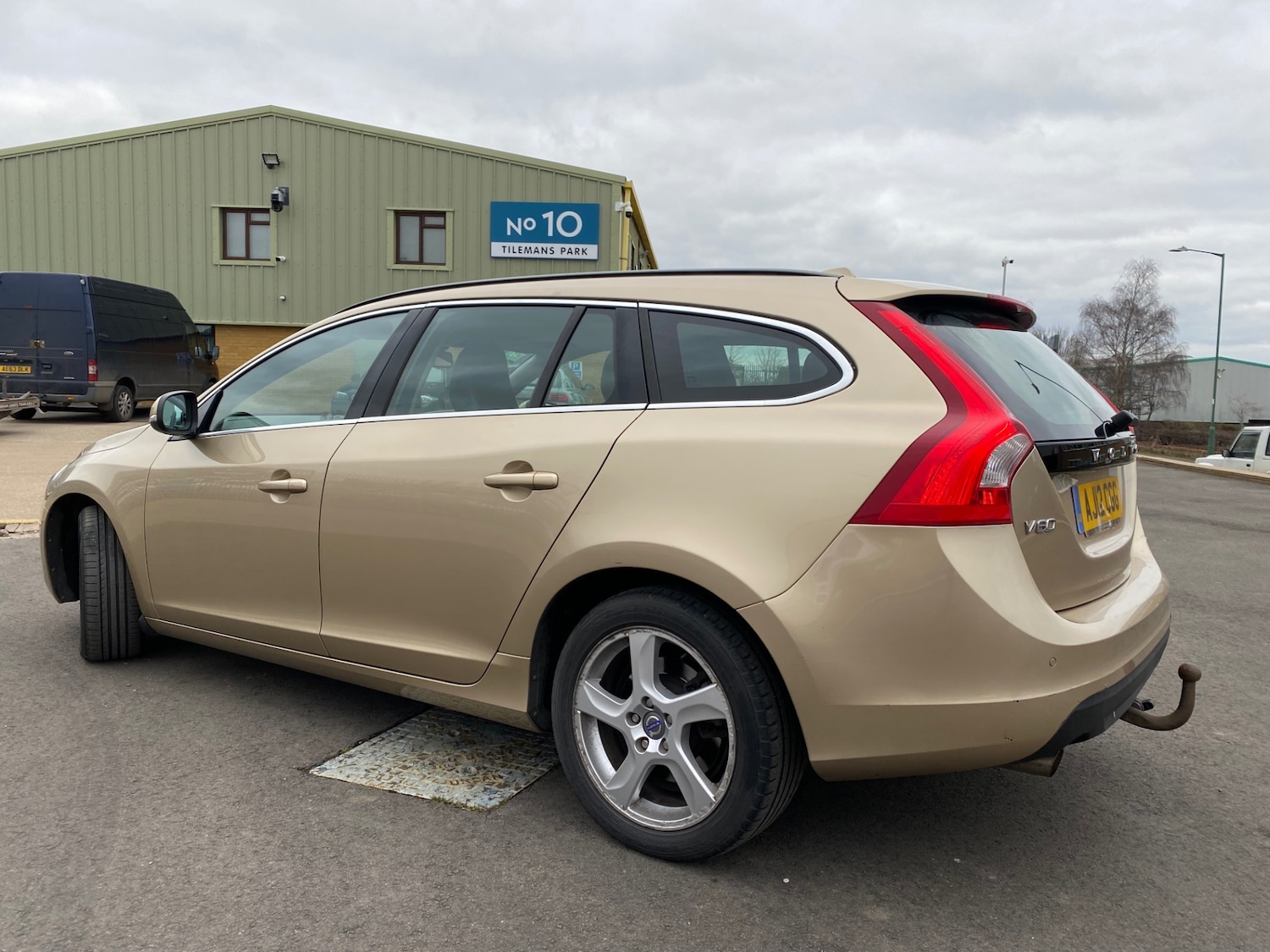 Used Volvo V60 2012 for sale - 78210046: Photo 5